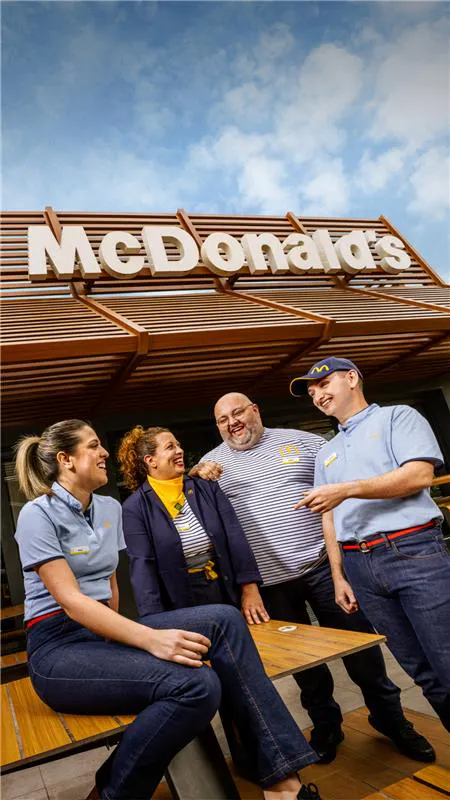 Story 6: McDonald’s te cuadra, MyCrew también